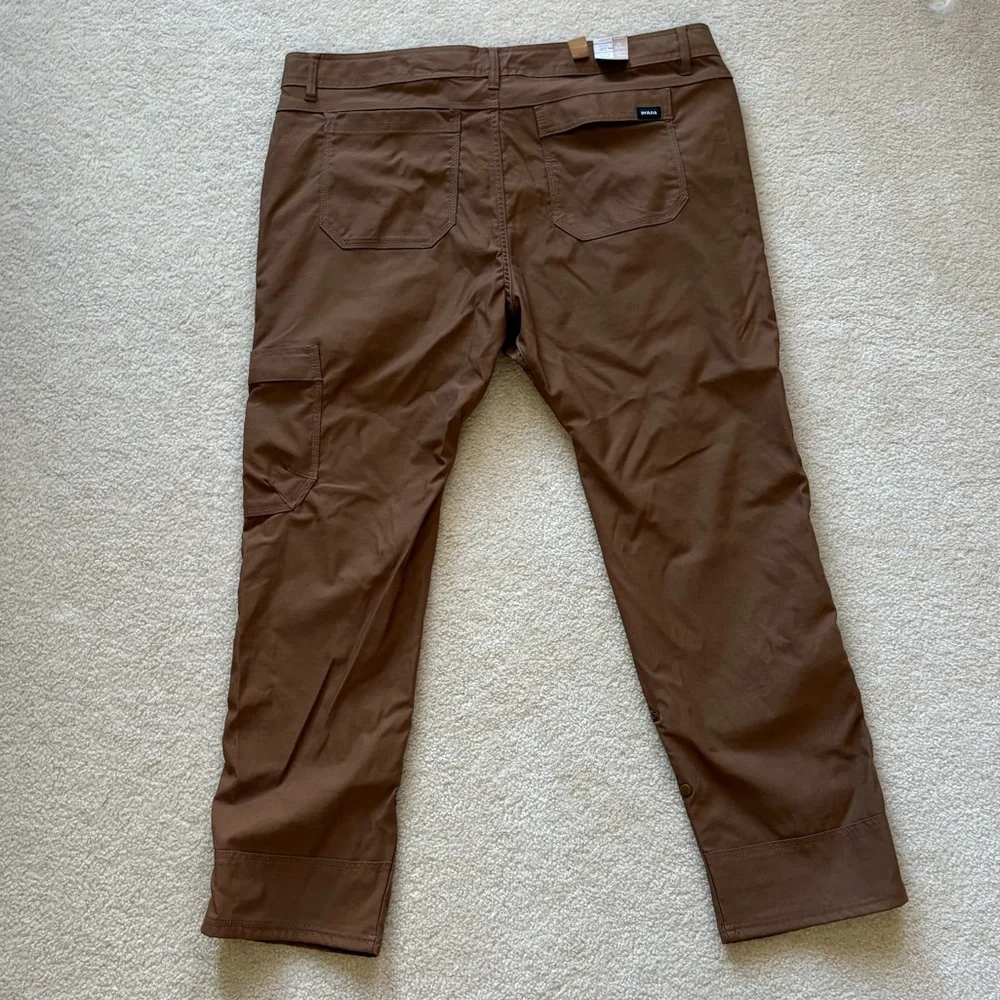 NWT prAna Men's Slim Stretch Zion II Pants. Size 40 Waist. Length: 30” Inseam.
